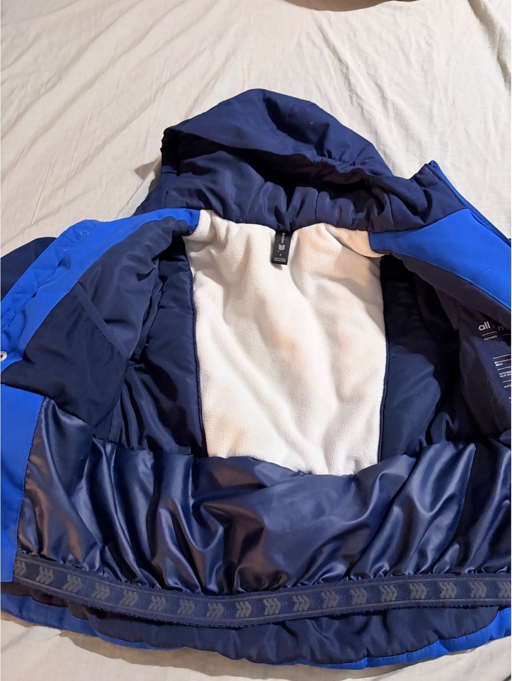 All In Motion Snow Jacket - Picture 3 of 4
